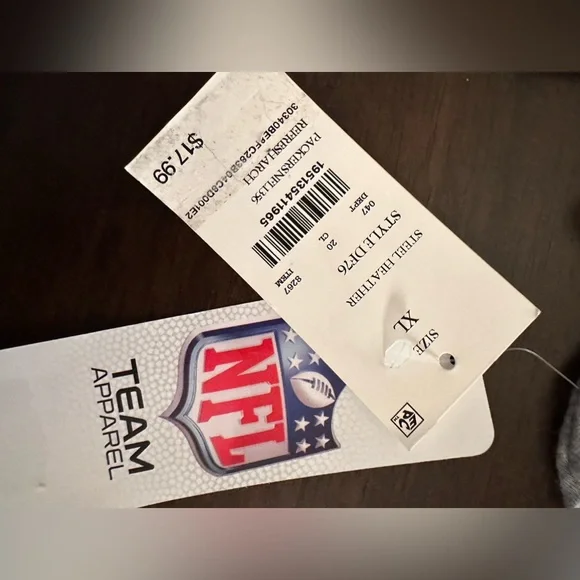 Green Bay Packers Men's NFL Team Apparel Short Sleeve Shirt - Picture 8 of 9